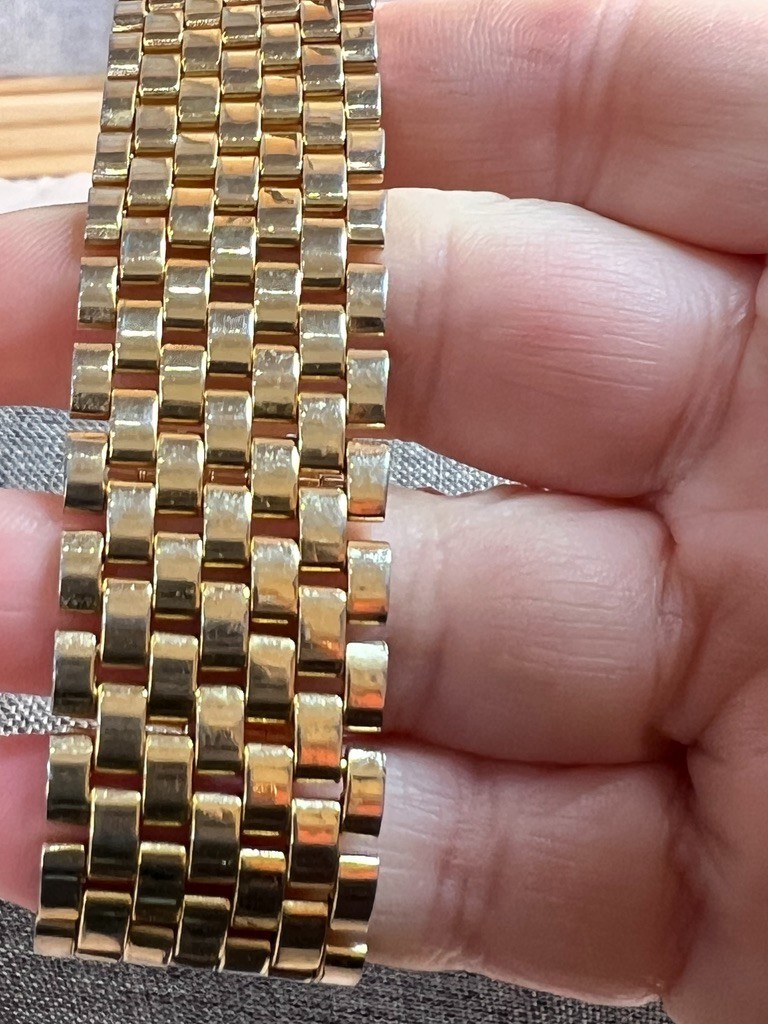 Vtg Gold Toned Link Bracelet Made in Hong Kong 7.5″L