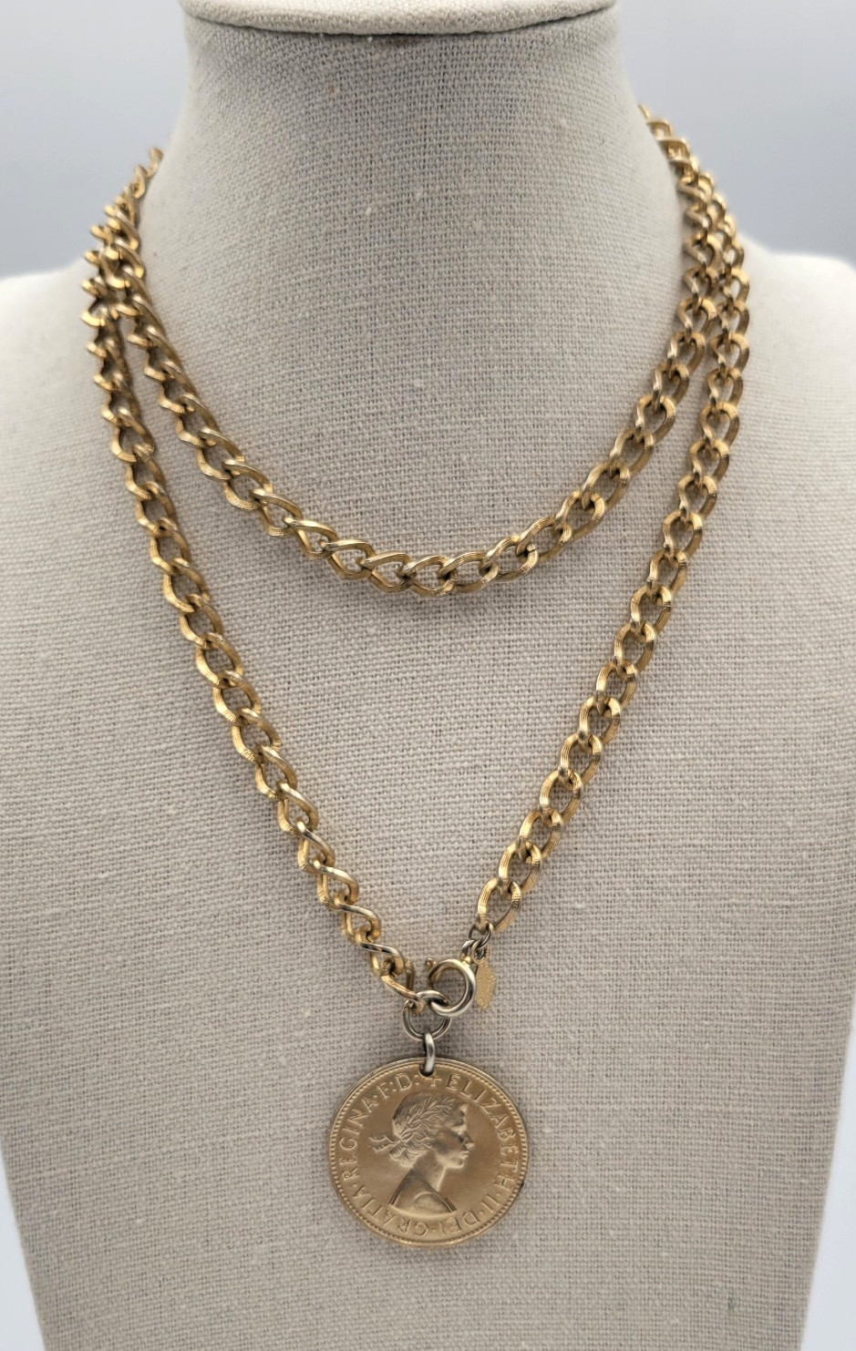 1964 United Kingdom 1 Penny Pendant on Sarah Coventry Gold Tone Chain 28″