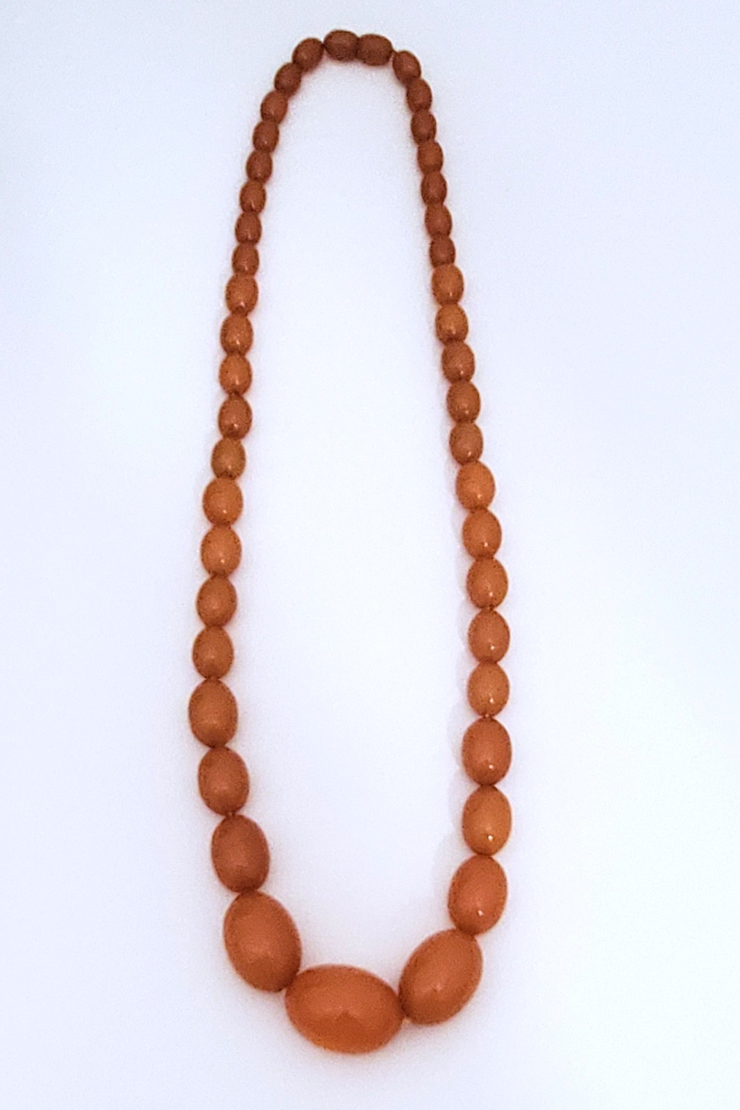 Vintage Butterscotch Bakelite Graduated Oval Beads Necklace 31″ Long