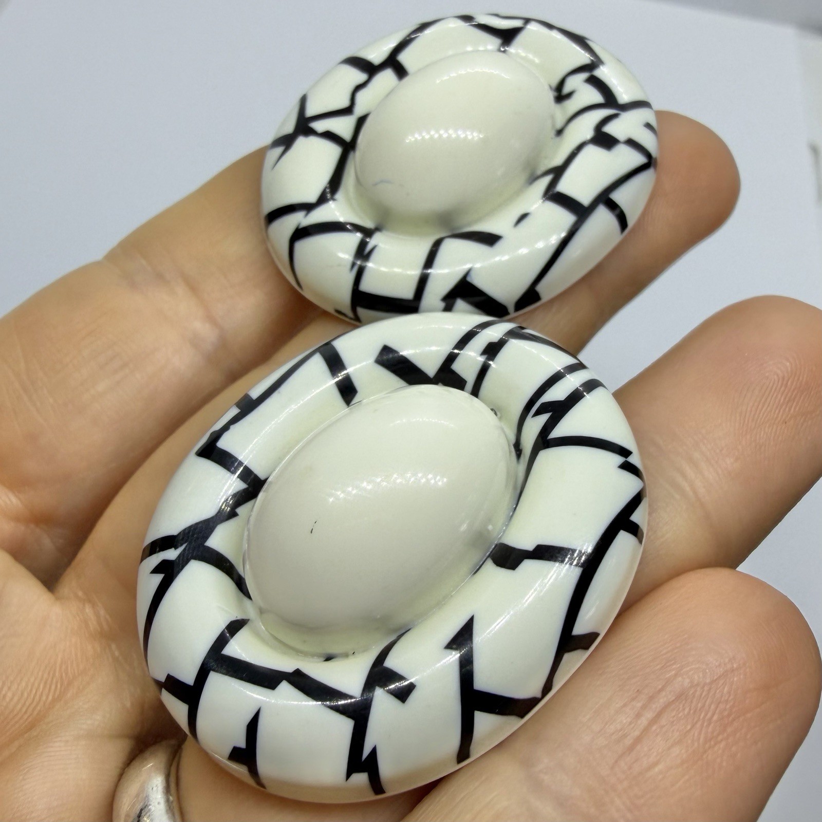 Vtg 80’s Black White Lucite Cabochon Geometric Statement Earrings Post Large Big