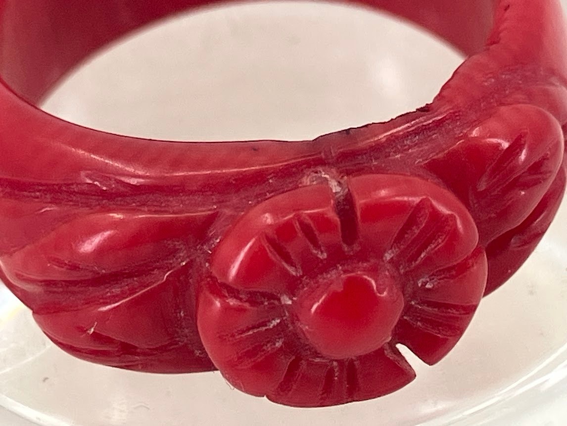 Vintage Coral Ring Carved Red Flower Sz 7.5 READ