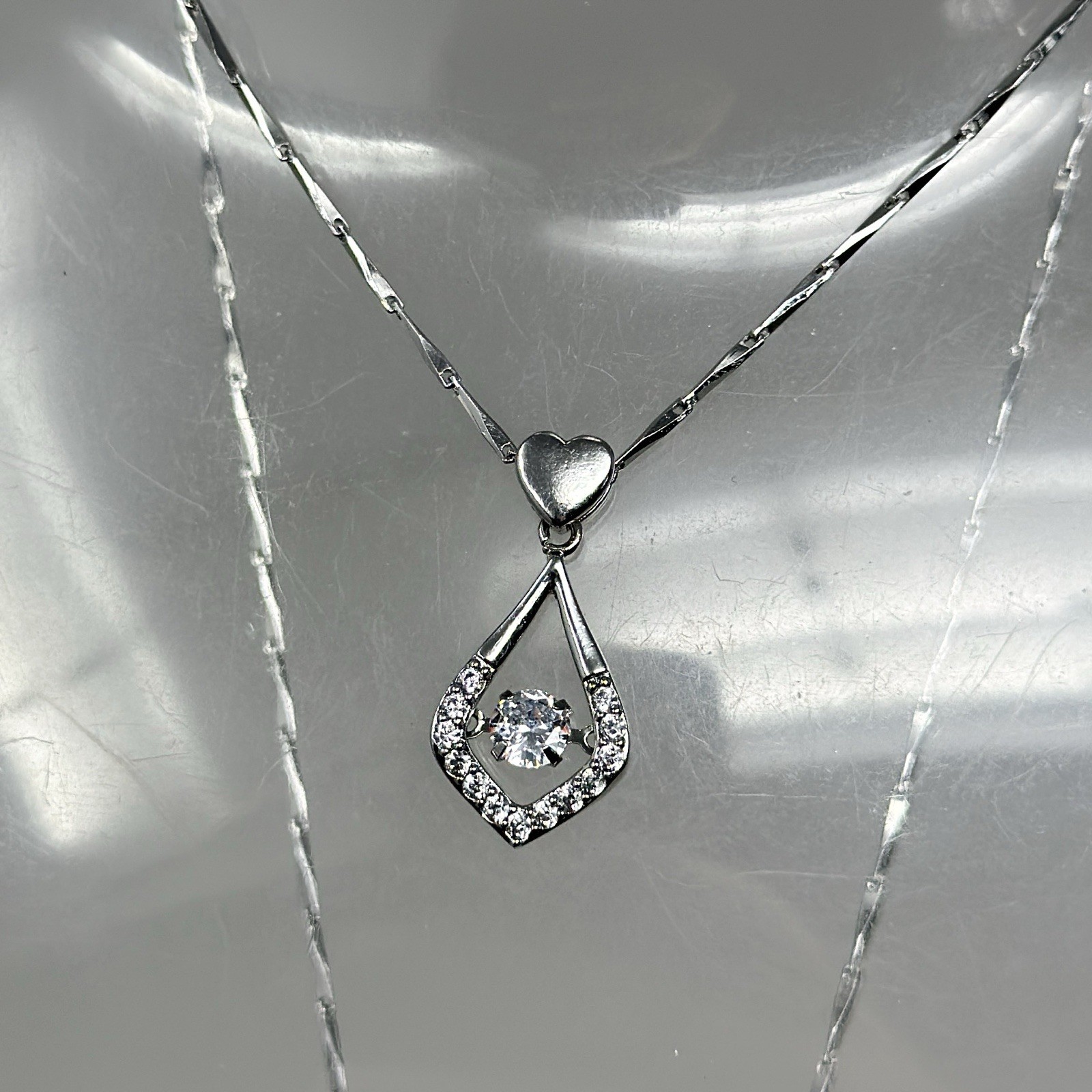 Vintage 925 Sterling Silver Love Drop Dancing Solitaire Crystal Pendant Necklace