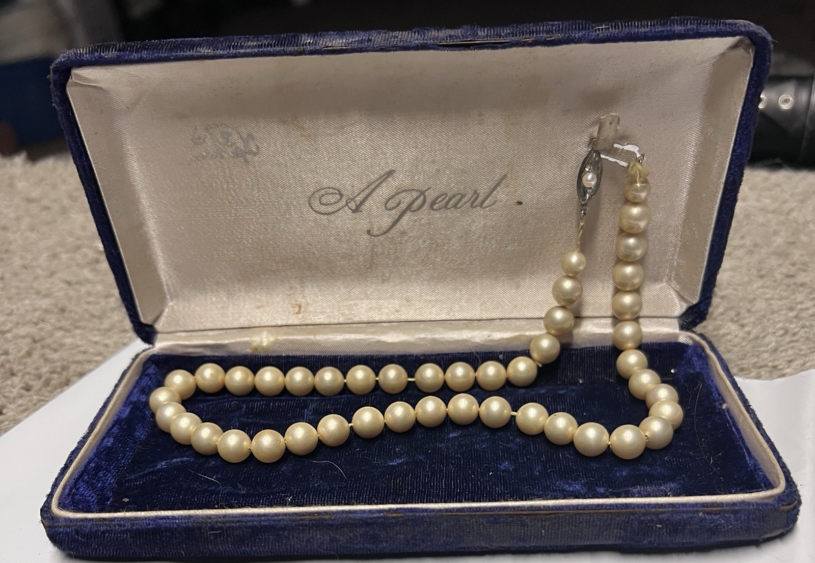 Vintage Sterling Silver Clasp With 4 mm Pearl On Faux Pearl Necklace In Box