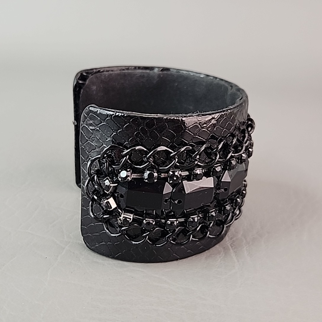 Cuff Bracelet Wide Black Faux Leather Chain Acrylic Beads 7″