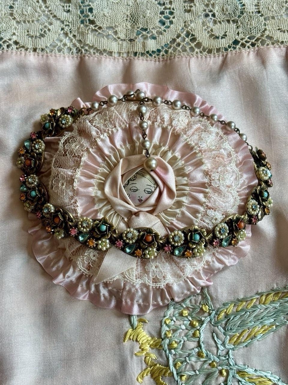 Vintage 1950s “Art” Jeweled Floral Choker Necklace