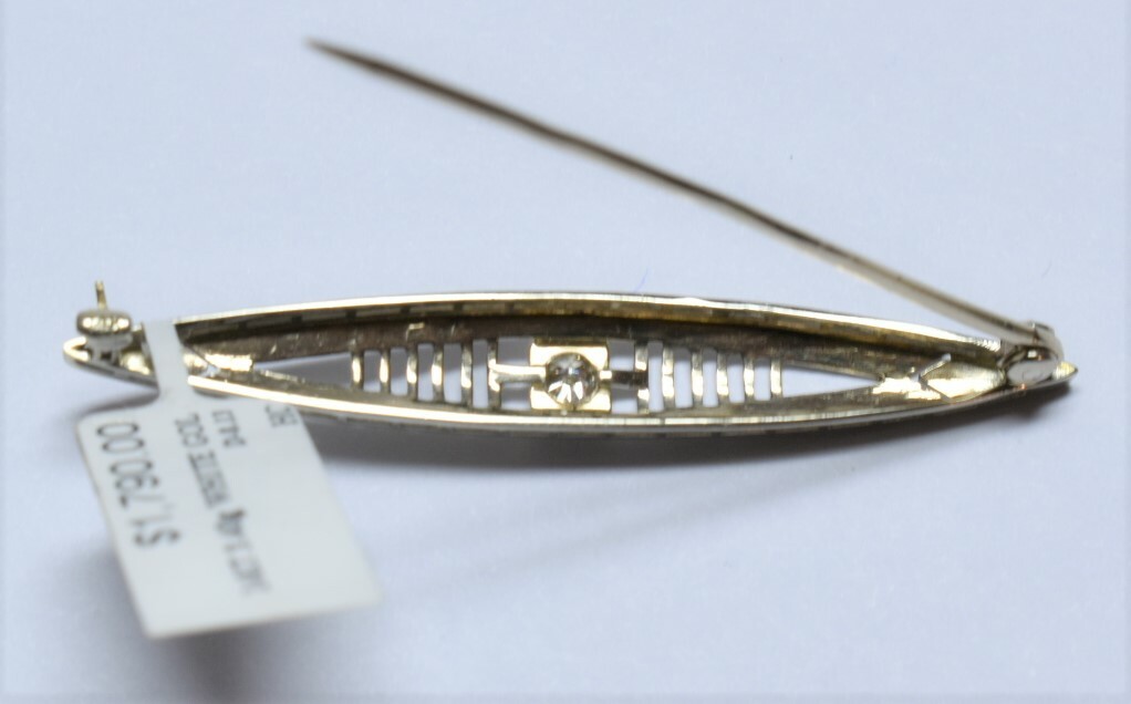 Vintage 14K Solid White Gold All Natural Not Enhanced Diamond Brooch 1935-40’s