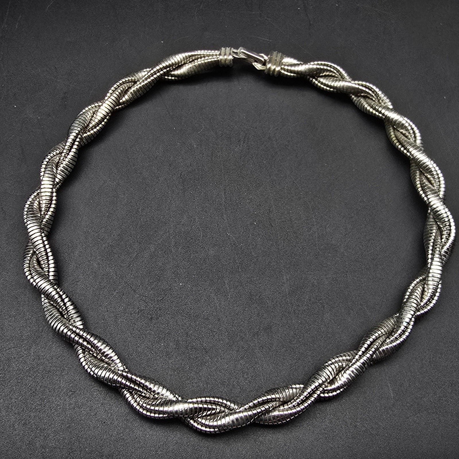 Silver Tone Twisted Chain Collar Necklace Vintage Costume Jewelry