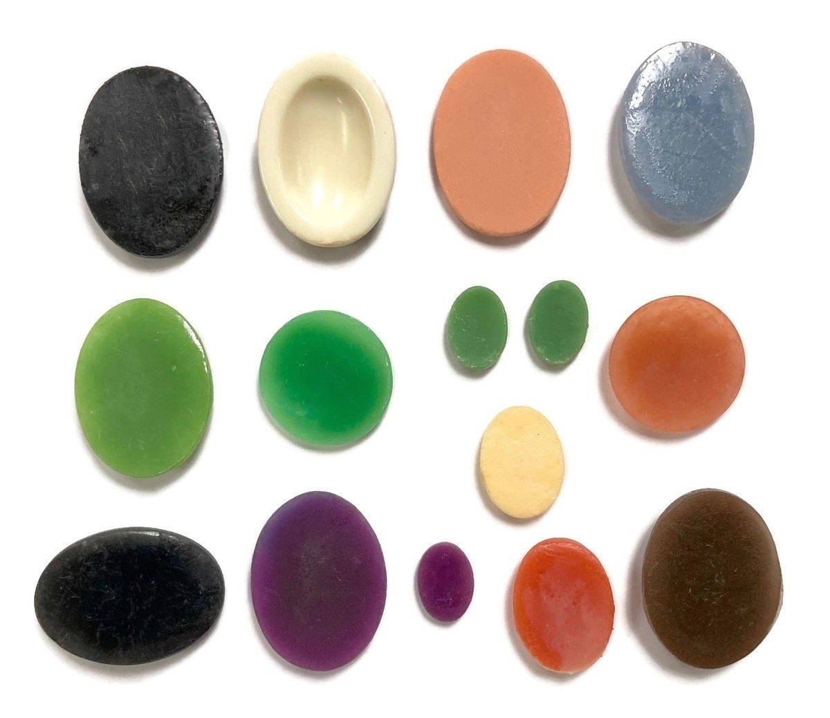 15 Vintage Resin Cameos (West German, Hong Kong, Japan) DIY Jewelry Crafting C82