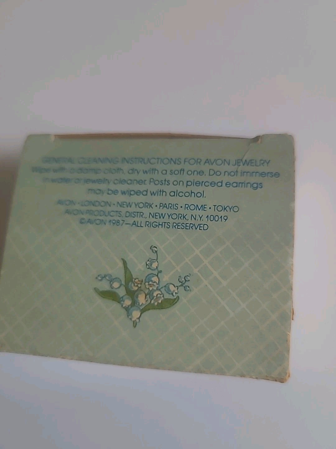1987 Avon Birthday Bouquet Pin