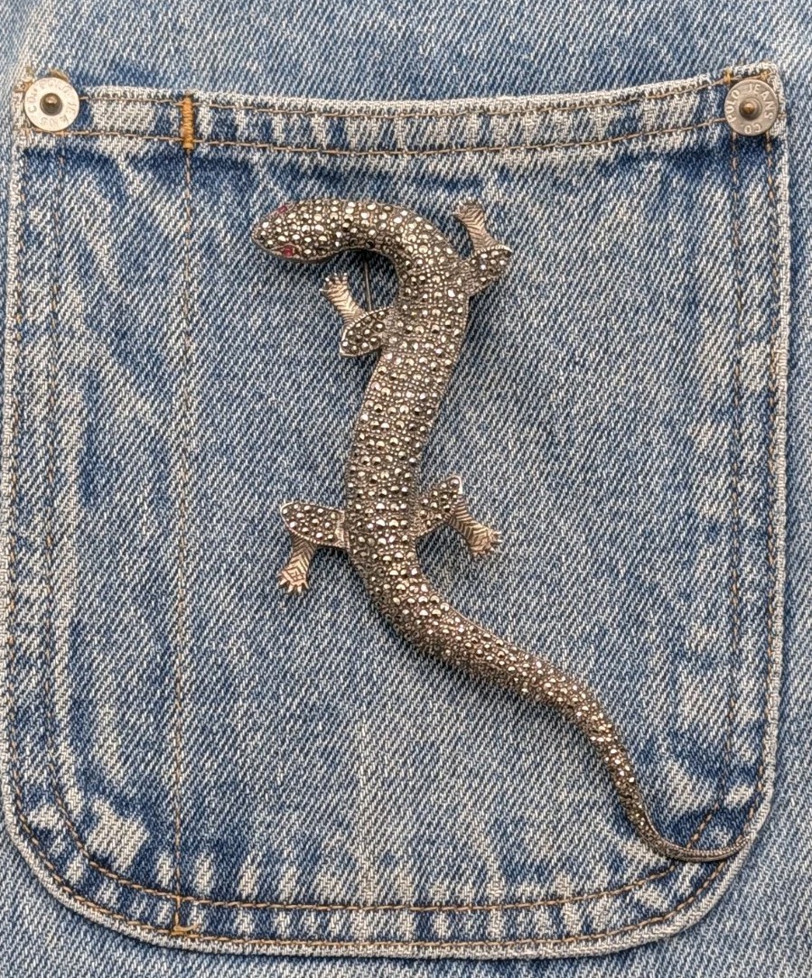 5½” Long Vintage Sterling Silver Marcasite Lizard Gecko Red Eyes Pin Brooch 30g