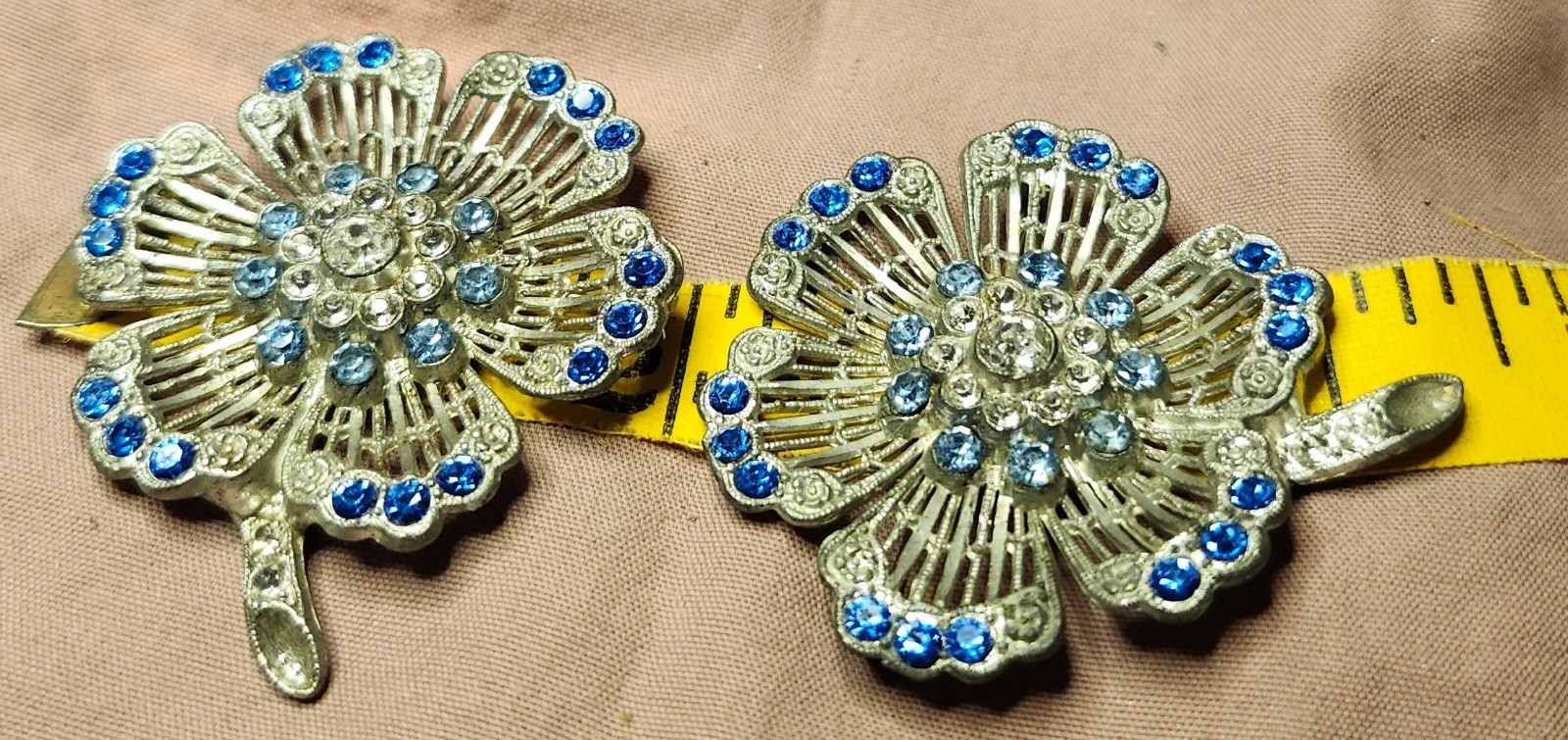 Pair Little Nemo Pansy blue rhinestones Pot Metal brooches Signed LN/25