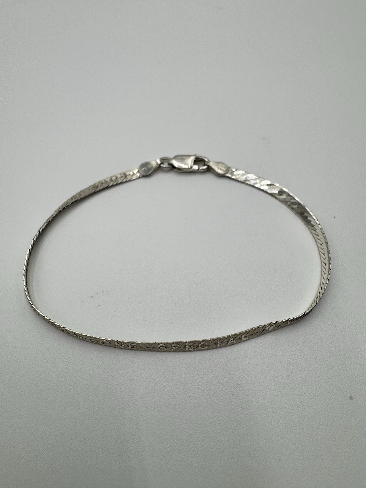 “Someone Special” Vintage Herringbone Italy 925 Sterling Silver Bracelet 7.5in