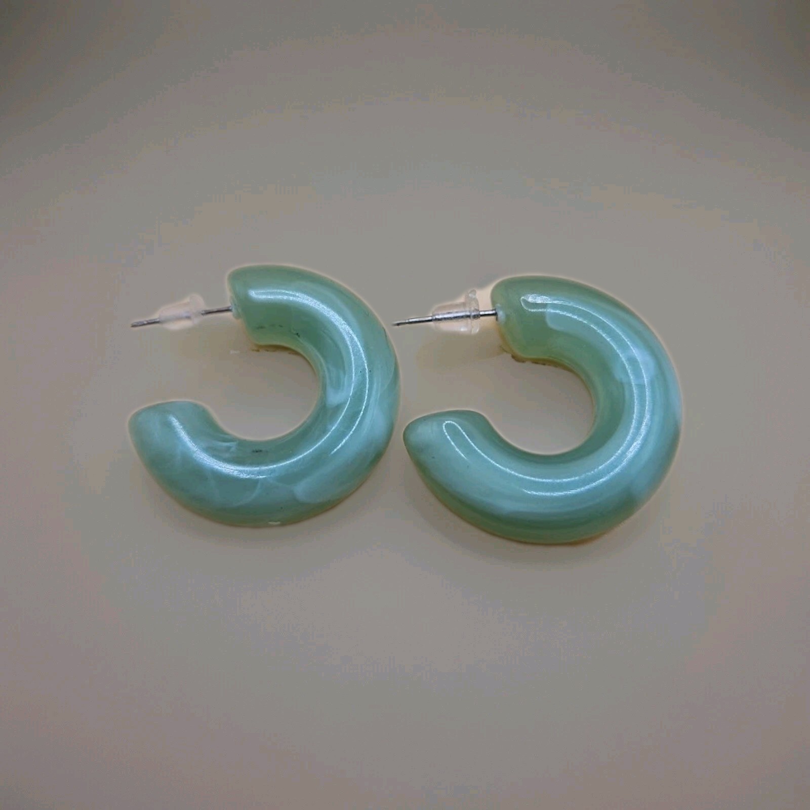 Vintage Chunky Acrylic THICK Hoops Resin Swirl Faux Jade Green I1329