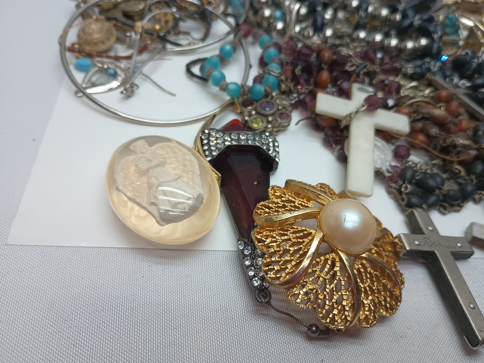 1 Lb REDESIGN/CRAFT FASHION/COSTUME JEWELRY LOT