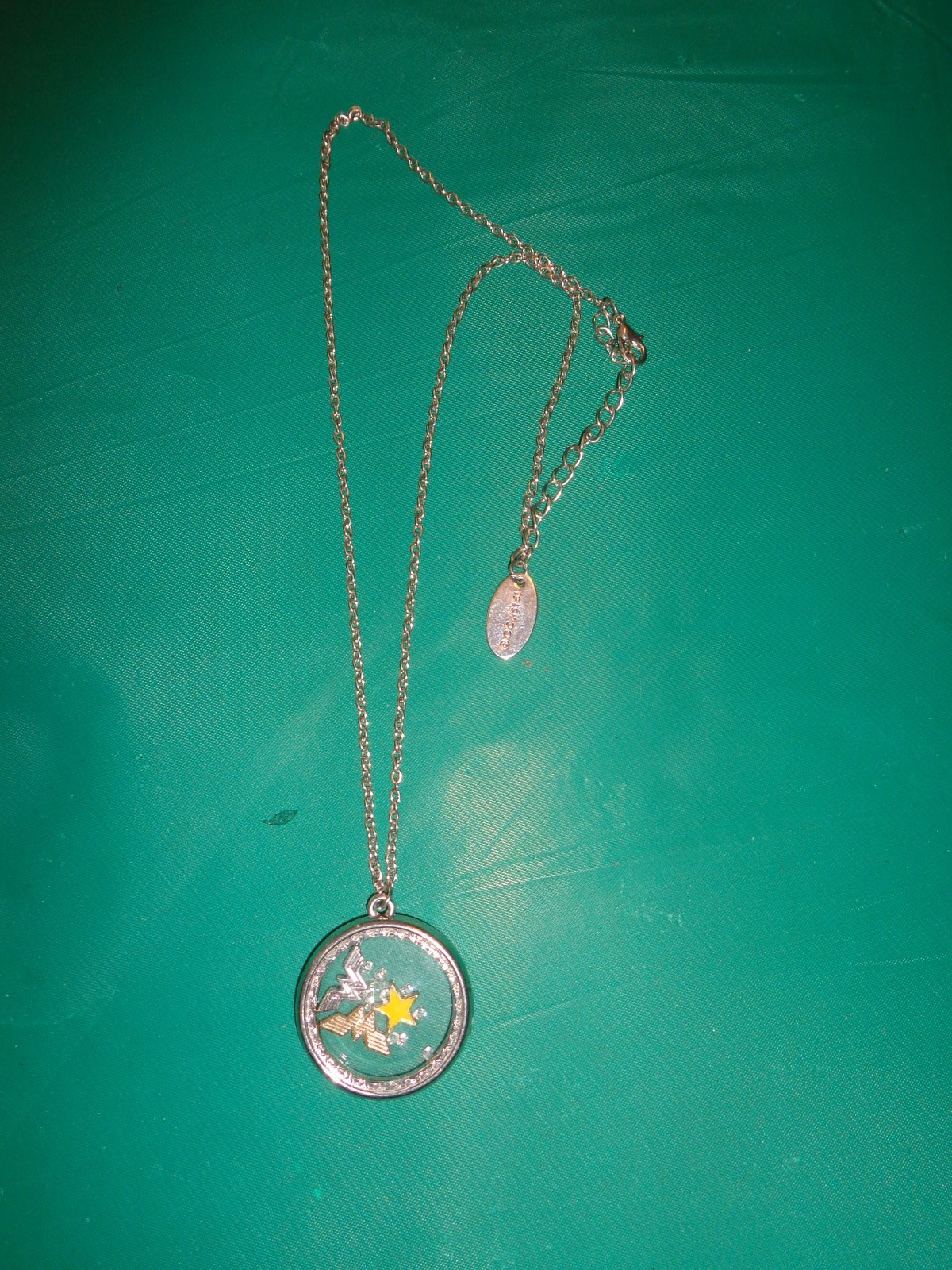 DC Comics S15 Silvertone Wonder Woman Encased Charms Pendant Necklace
