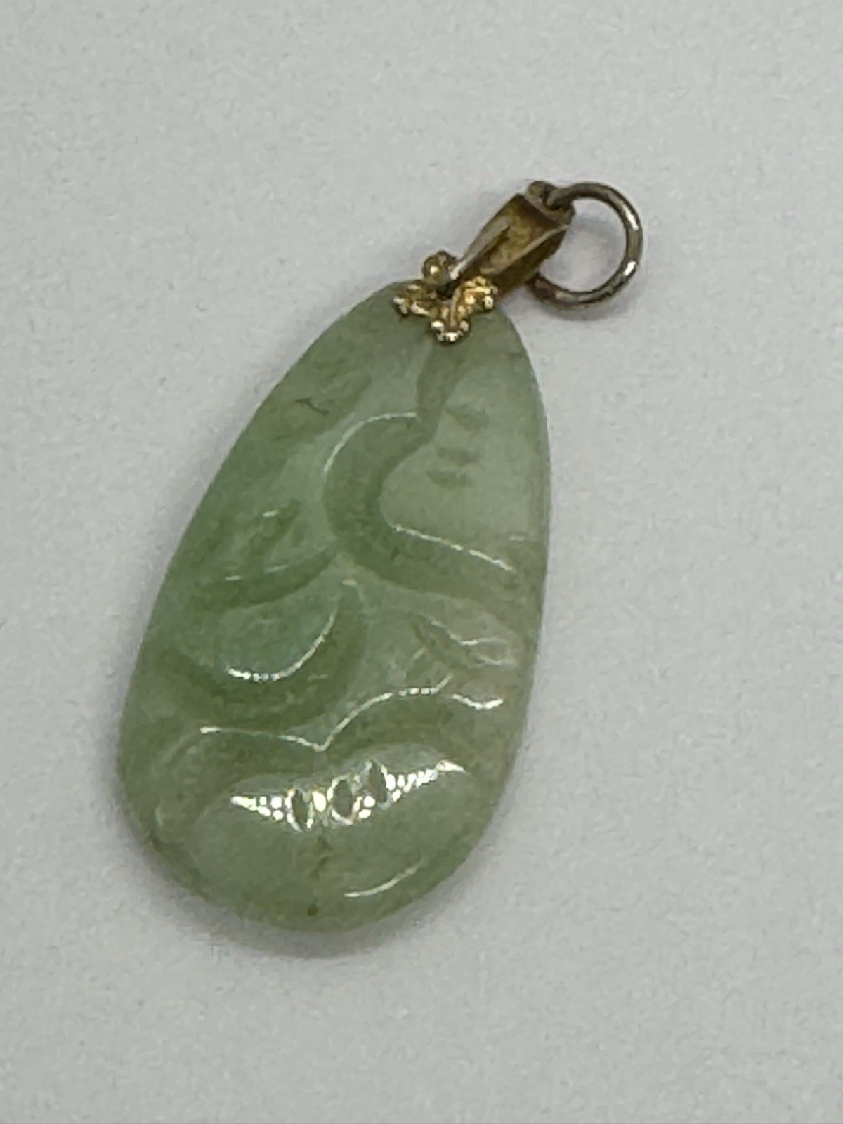 Vintage Carved Jade Pendant Green 1.5″
