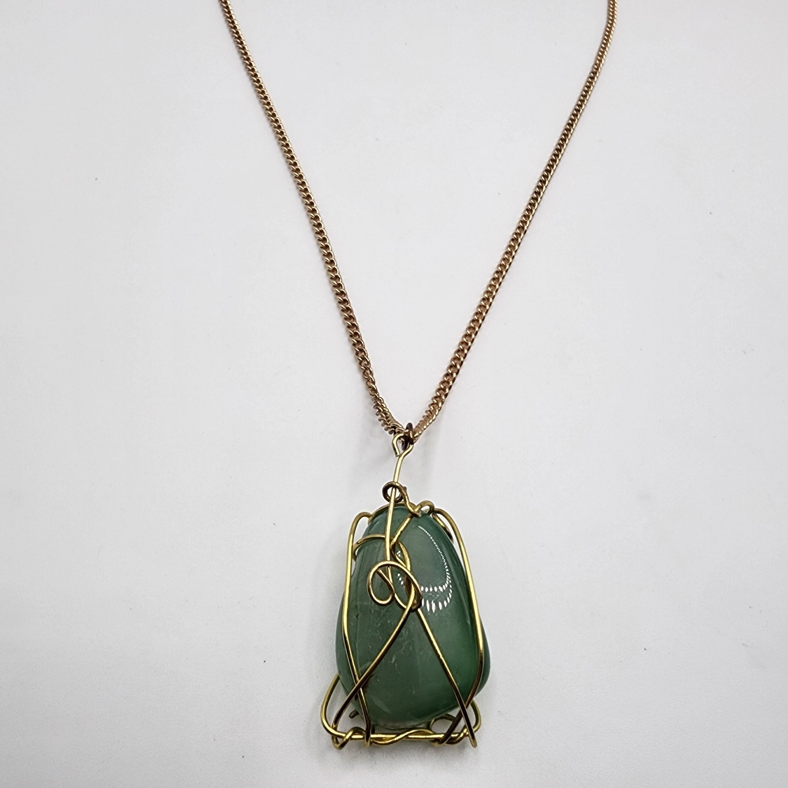 Vintage Artisan Gold Tone Wire Wrapped Jade Pendant Necklace Healing Green Stone