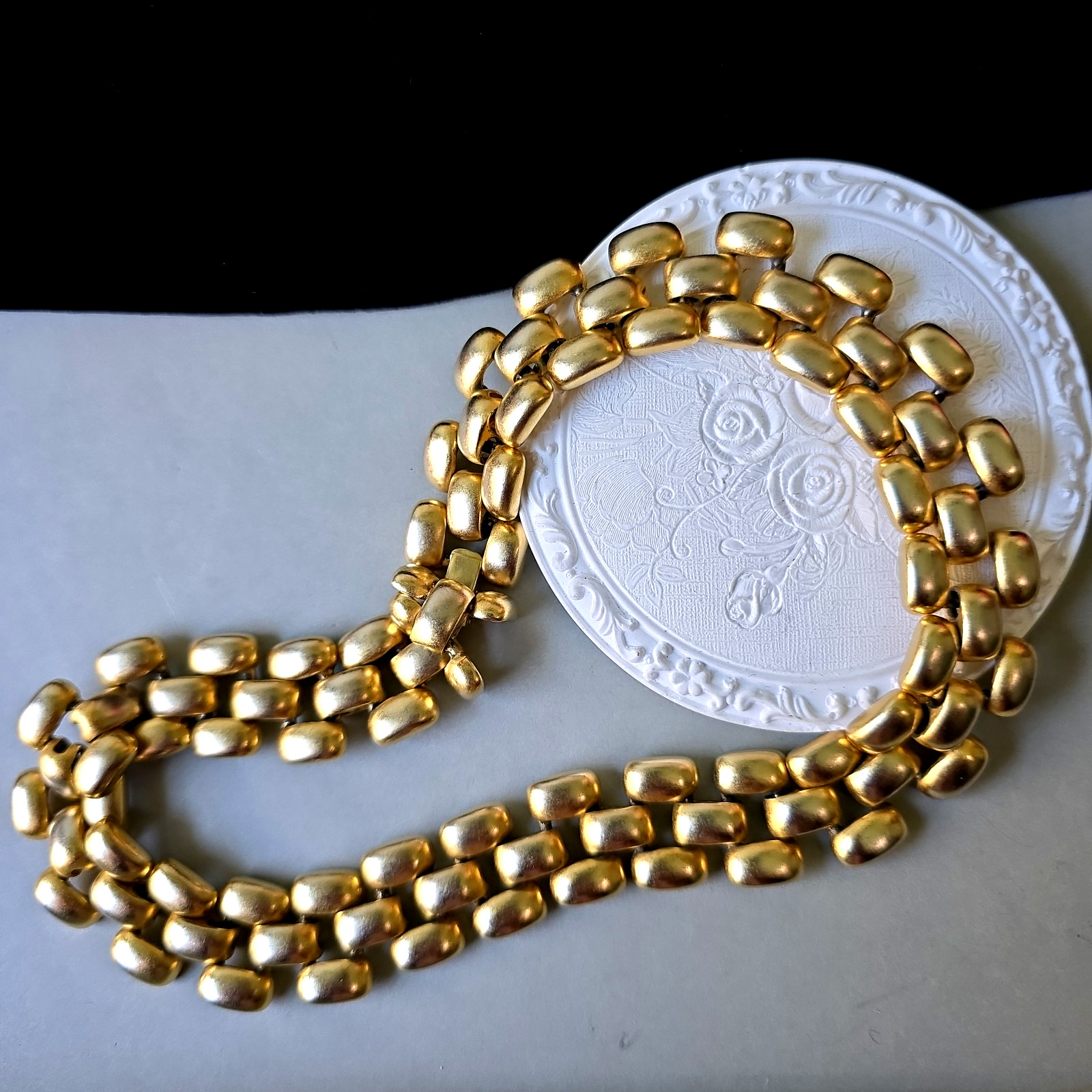 Vintage Erwin Pearl Mesh Gold Tone Heavy Choker Collar Necklace 16″L