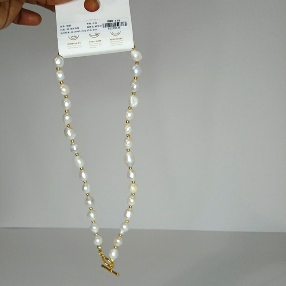 White Peal and Faux Gold Pearl Necklace Stainless Steel NWT Formal Special Wear