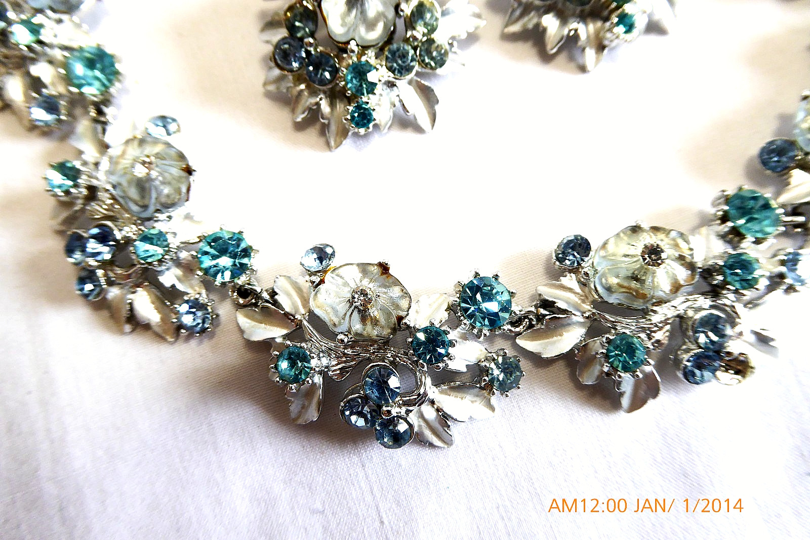 FABULOUS FLORENZA ART GLASS ENAMEL RHINESTONE NECKLACE EARRINGS SET
