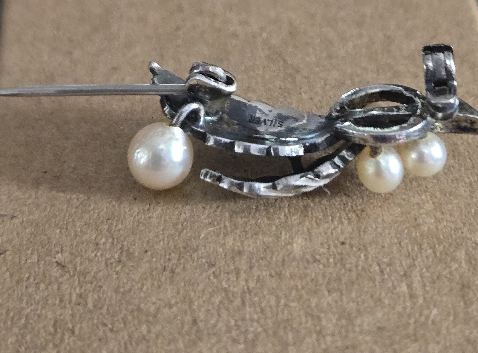 Vtg Japanese Export Sterling Silver Akoya Pearl Leaf Brooch Pin Mikimoto Style