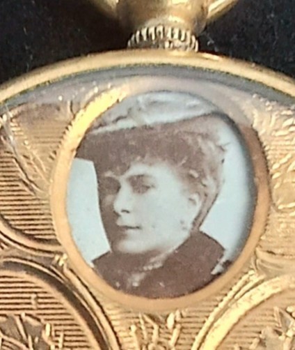 Early Gold Filled Unusual Mechanical Miniature Royalty Photos Locket Pendant