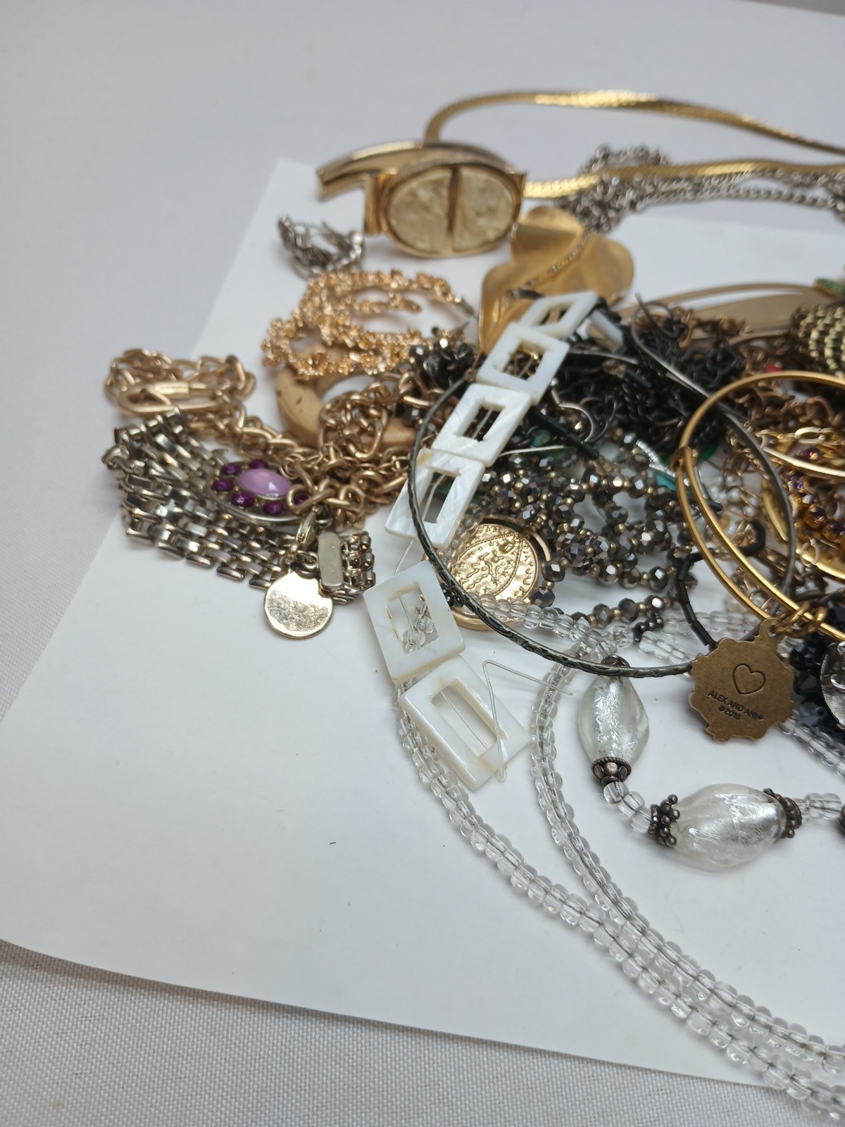 1 Lb REDESIGN/CRAFT FASHION/COSTUME JEWELRY LOT