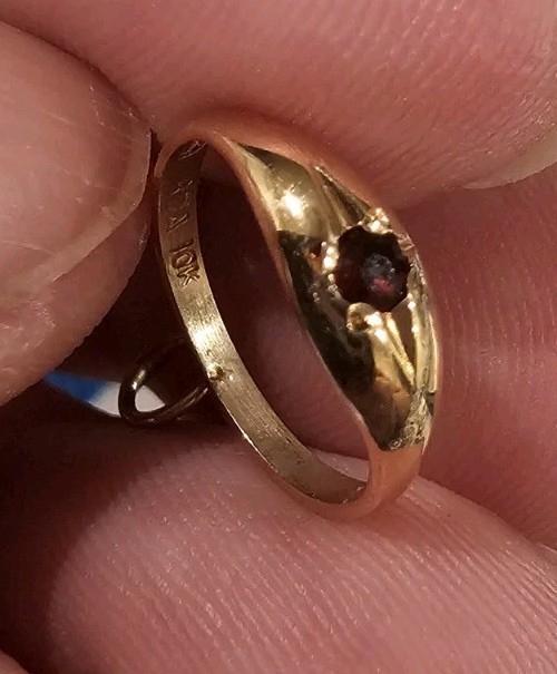 Vintage 10K Gold Ring Charm Pendant Red Stone Garnet Ruby Estate Jewelry 0.7g