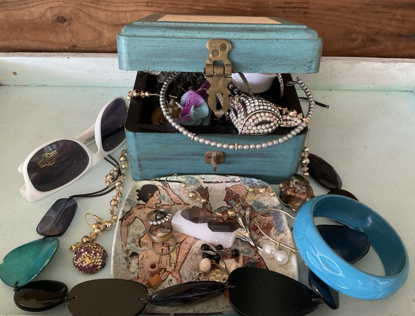 Vintage to modern Jewelry junk drawer Lot Harvest scrap wear repair Fun pieces!
