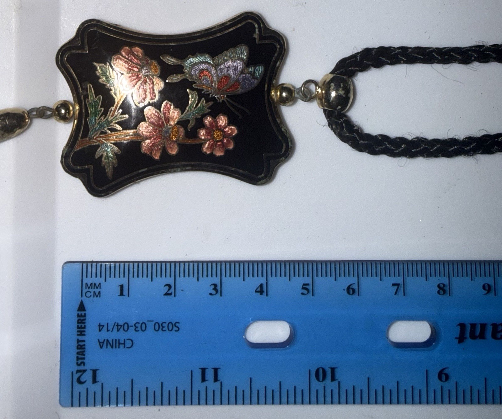 Vintage Cloisonné Enamel Pendant – Butterfly & Floral Design on Black – Gold…
