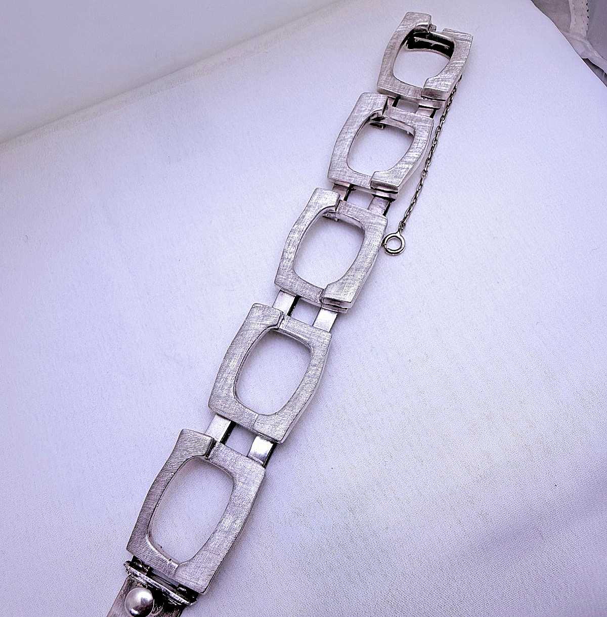 Vintage Modernist Belgiorno 900 Silver Bracelet 1970s Argentina 95.3 g 7.25 in