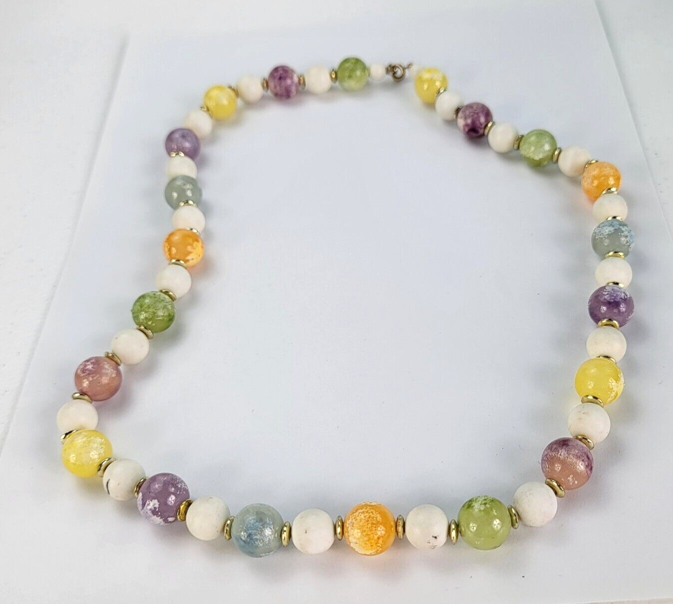 Vintage Gold Tone Multicolor Pastel Faux-Gem Round Lucite Bead Necklace 25 in