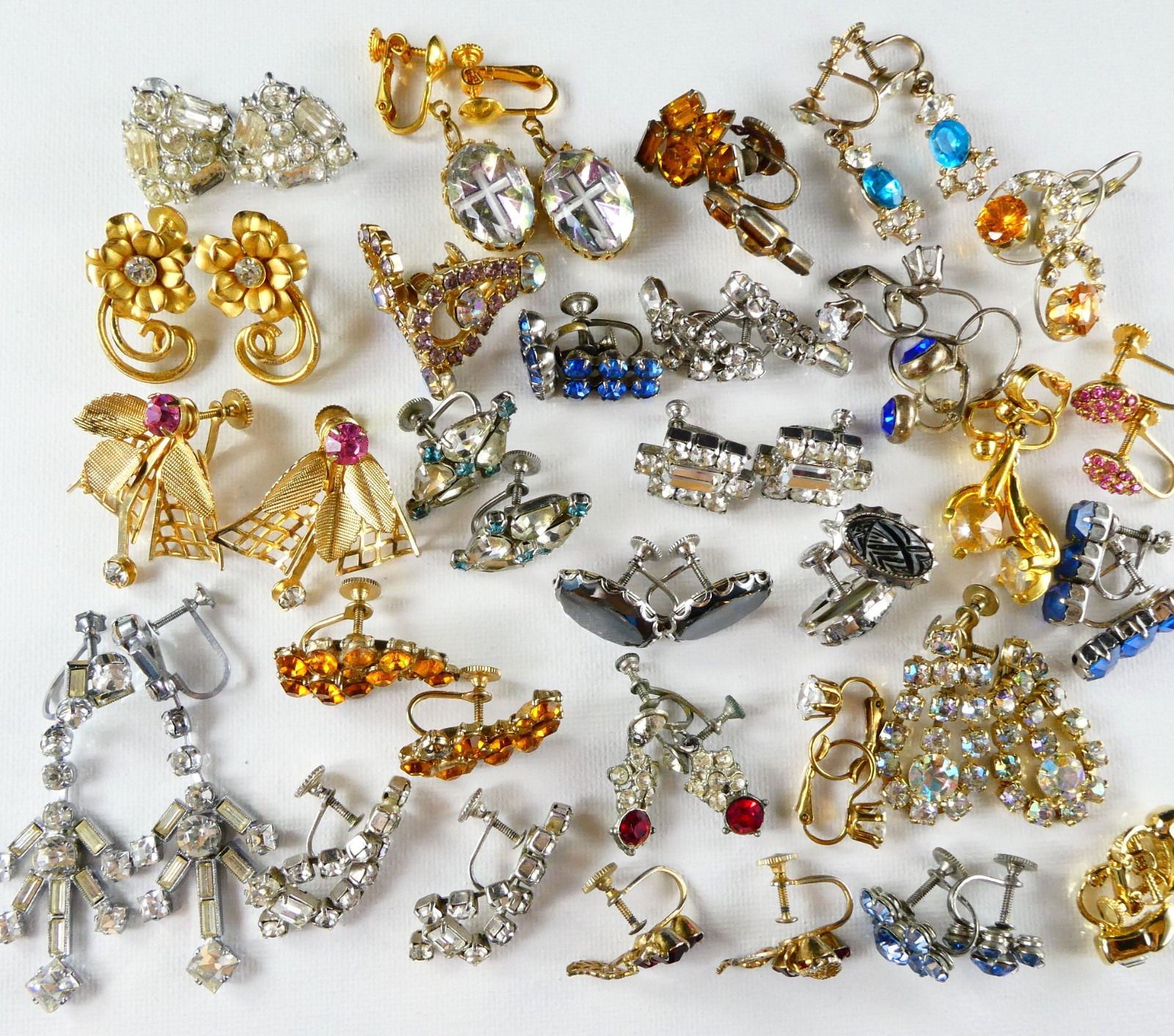 Vintage Rhinestone Screw Back Earrings Lot 25 Pairs ALL SPARKLE Multi Color Stns