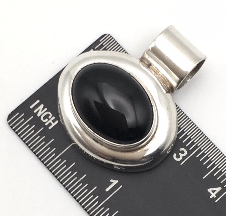 Vintage Sterling Silver Black Onyx Oval Pendant Marked Mexico 925 13.4g #29