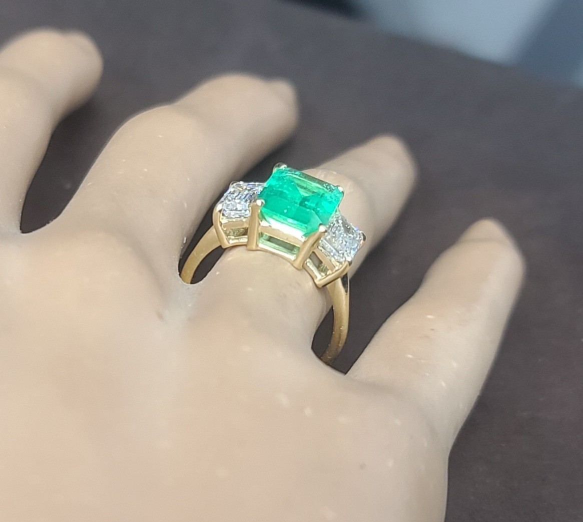 Vintage 14k Yellow Gold Engagement Ring3.02ct.Natural Colombian Emerald GIA Cert