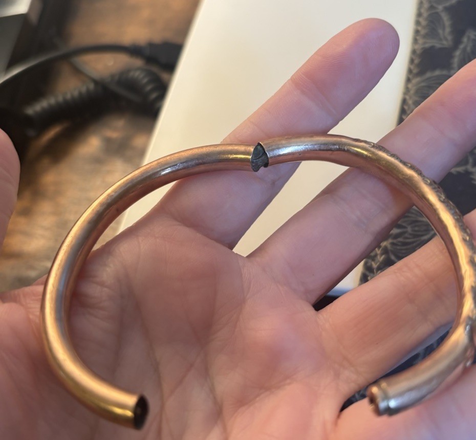 Antique Gold Tone Floral Etched Bangle Style Bracelet