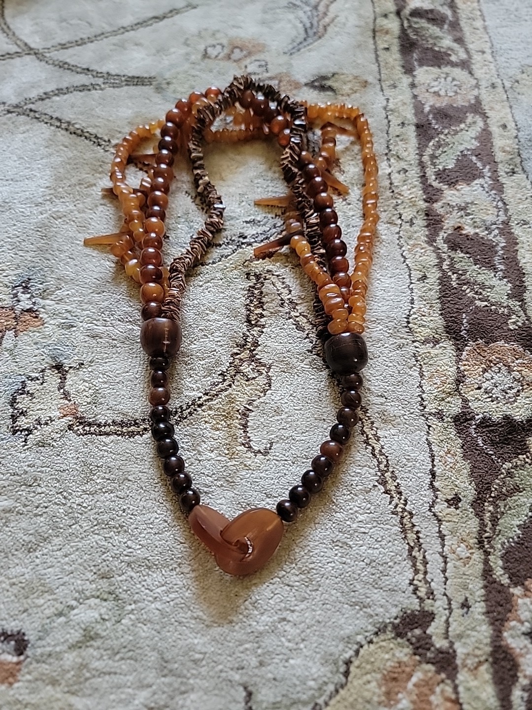 Vintage Original Tribal Multiple Strains Amber Coral Horn Spikes Necklace 24″