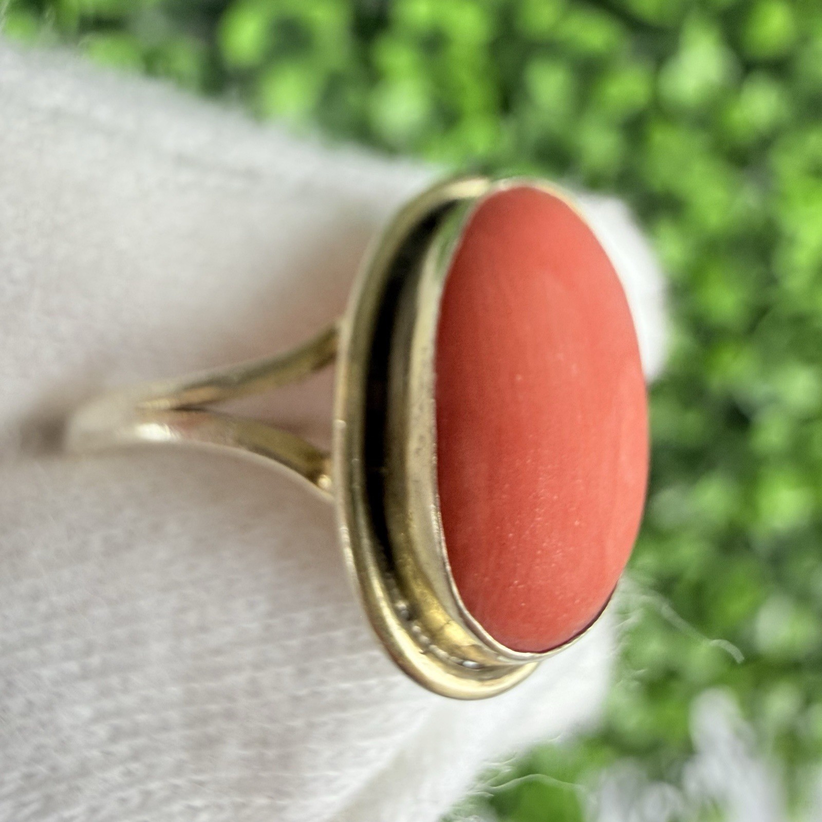 Vintage Antique? Natural Coral Cabochon 800 Silver Gold Tone Ring Size 6.75-7ish