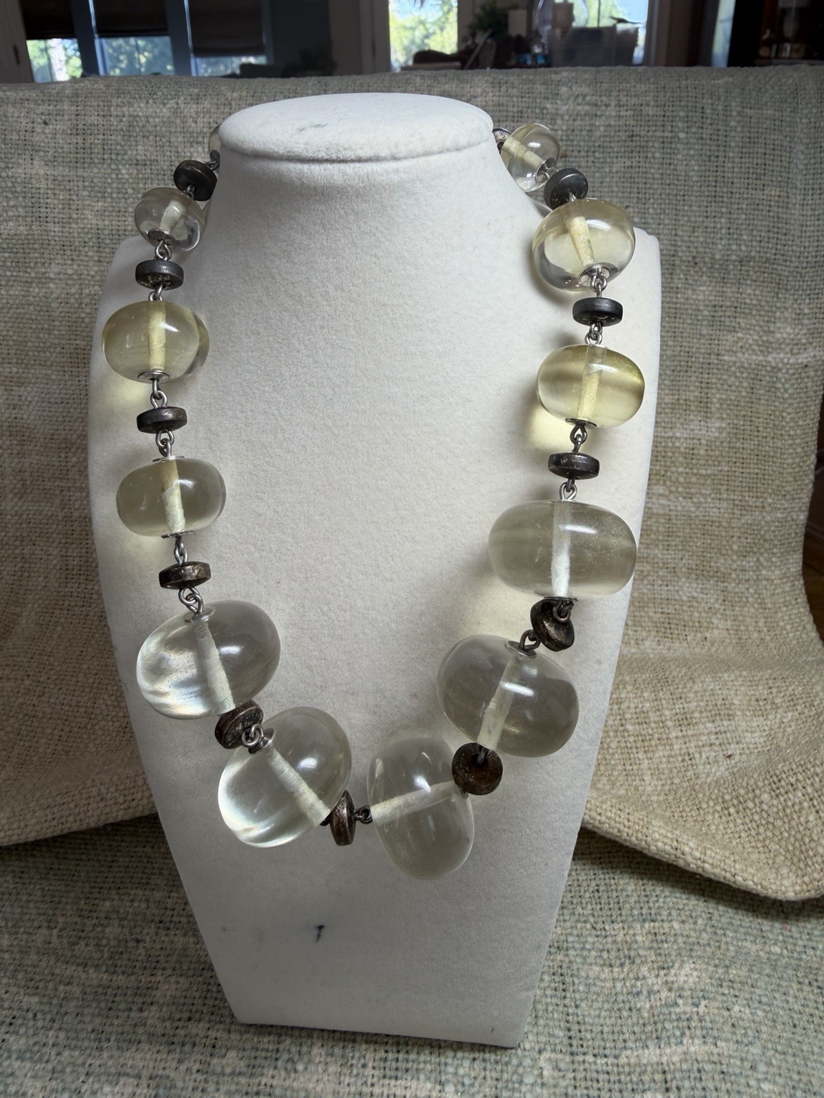 1960s LES BERNARD Large Clear Lucite Acrylic Chunky Beads Choker Necklace