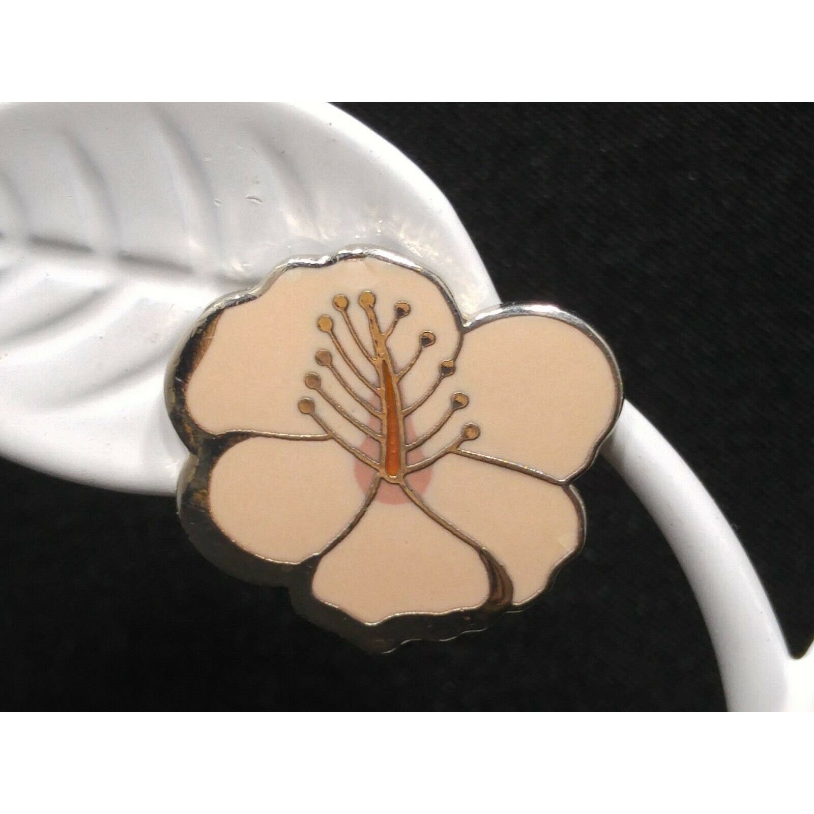 Laurel Burch “Hibiscus” Pink Post Earrings, Rhodium Plated Silver Tone, 1980s