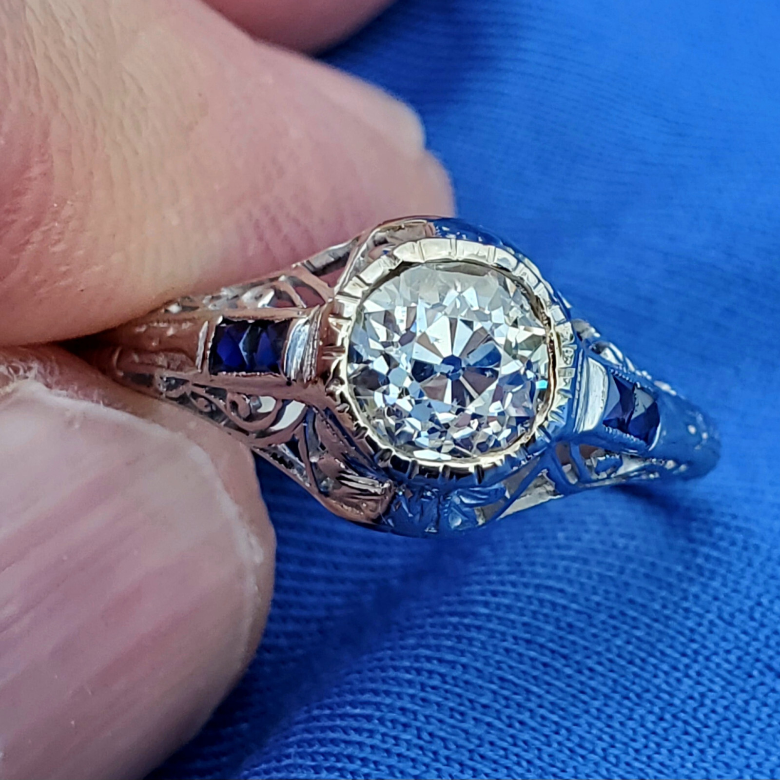 Original EARTH MINED DIAMOND Sapphire Deco Engagement Ring PLATINUM Solitaire 6