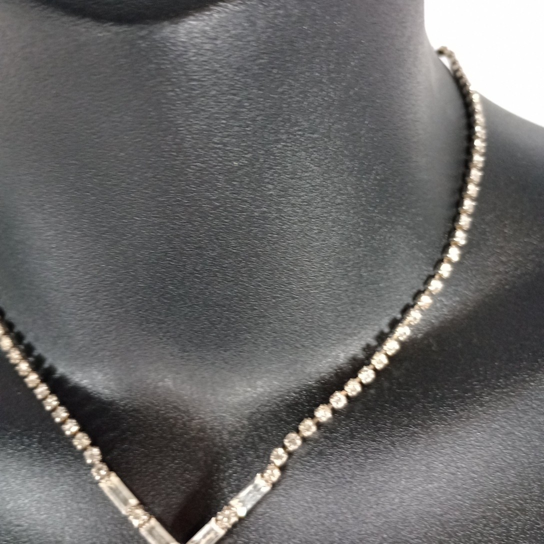 Vintage Clear Rhinestone V Necklace Baguette Accent Tennis Necklace 14″