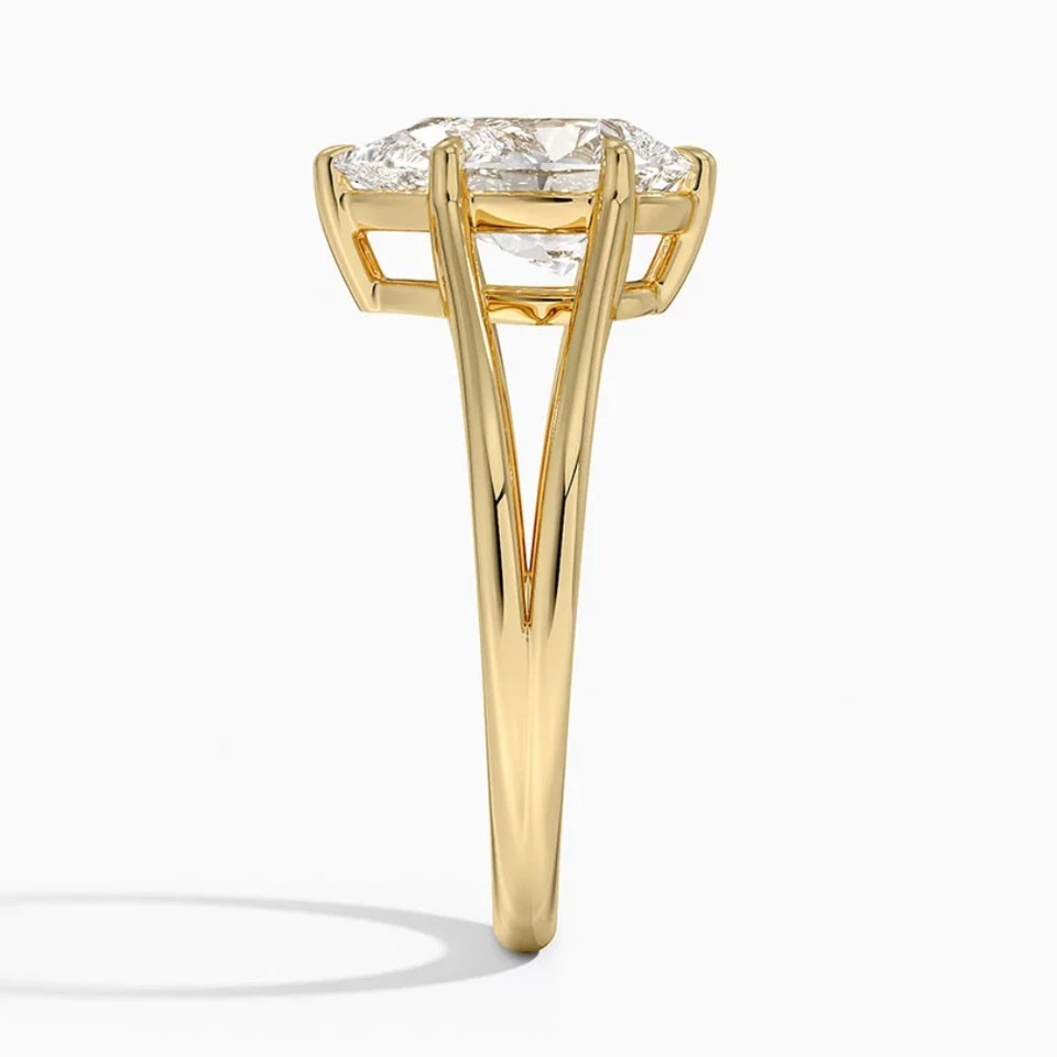 10K Yellow GoldFN With Round Cut 2.00CT White Moissanite Women’s Daily Wear Ring