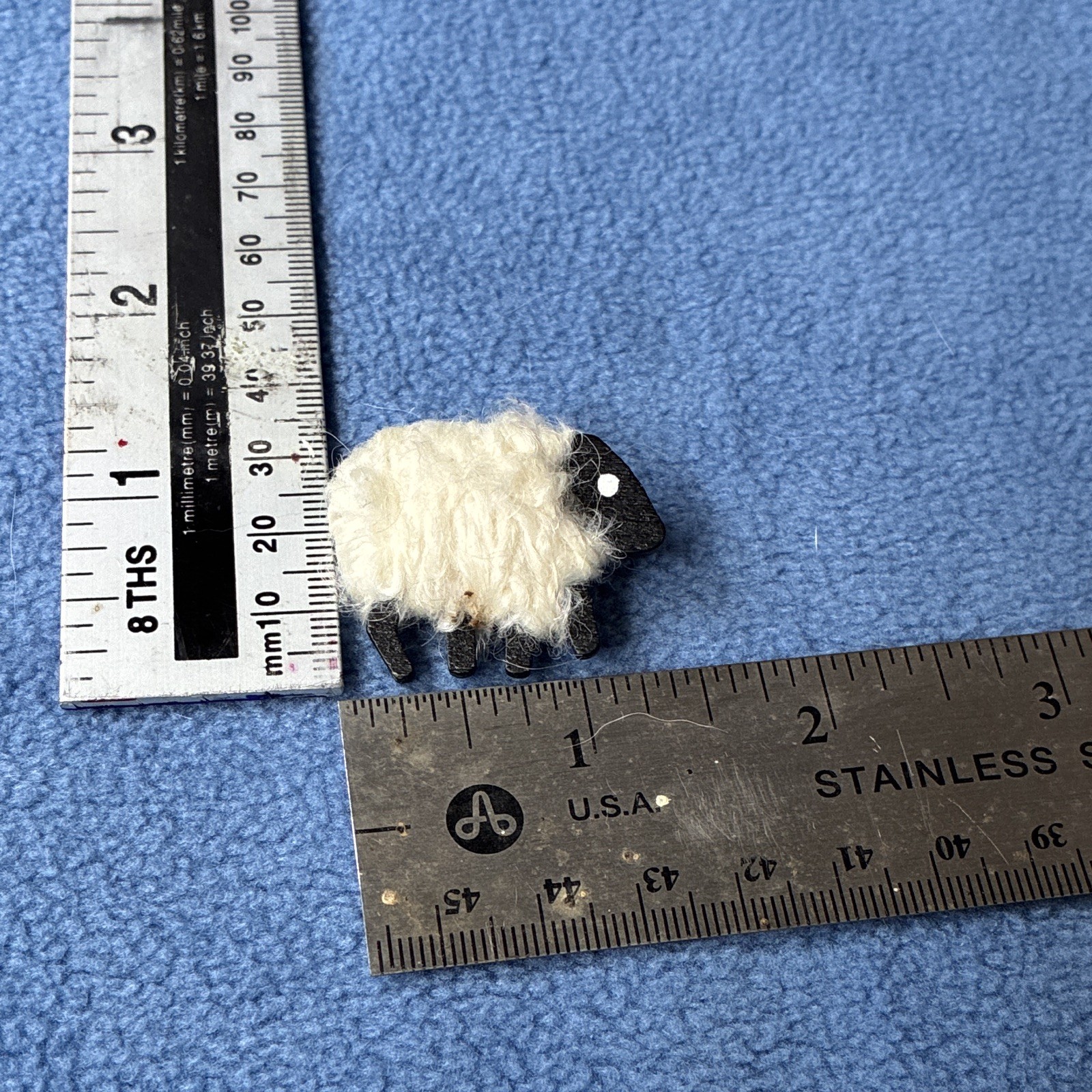 Sheep Faux Fur Brooch Pin White & Black Plastic-0033