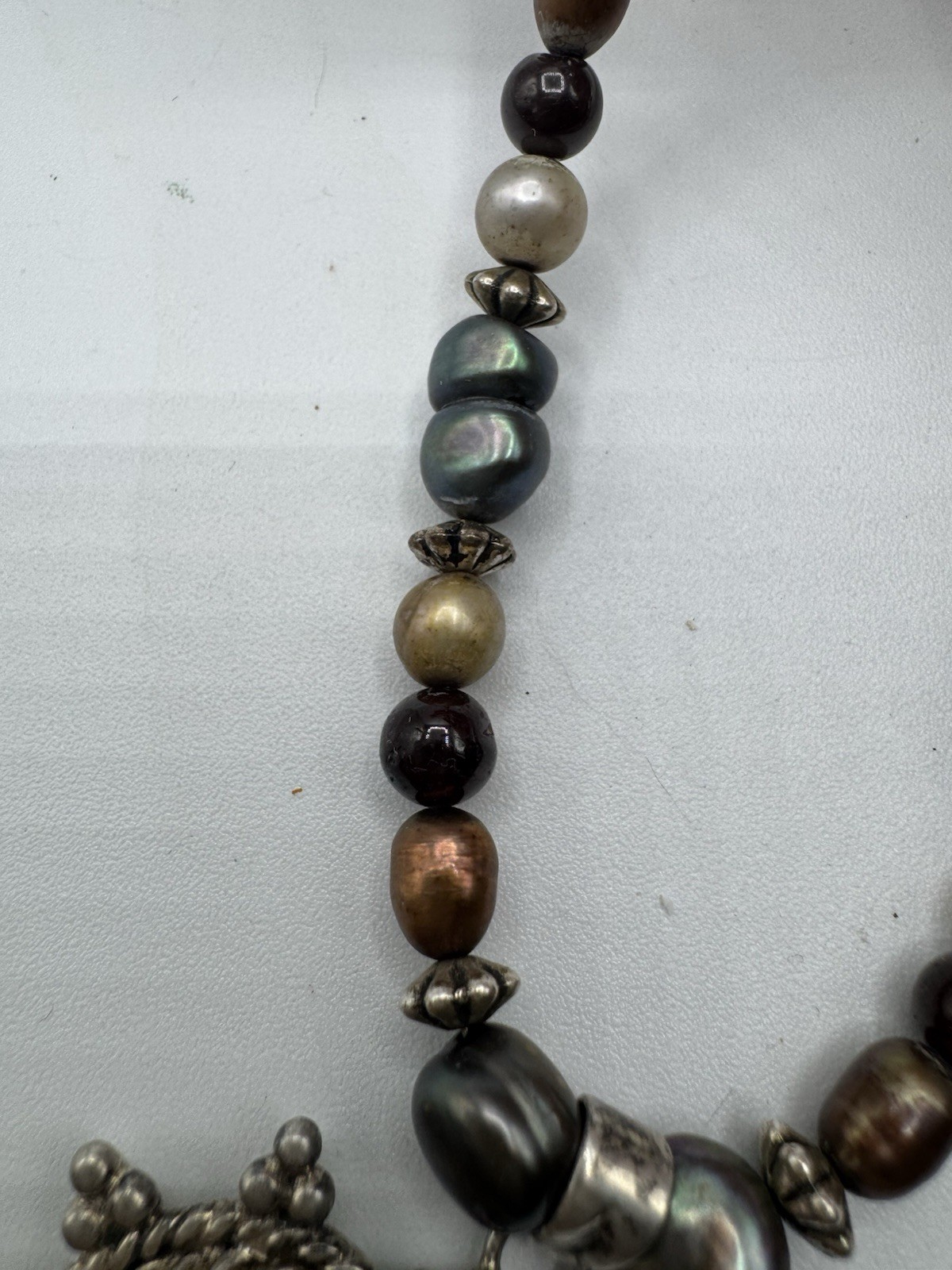 VTG Sterling Silver Colored Fresh Water Pearls necklace W/Silver Pendant Marked