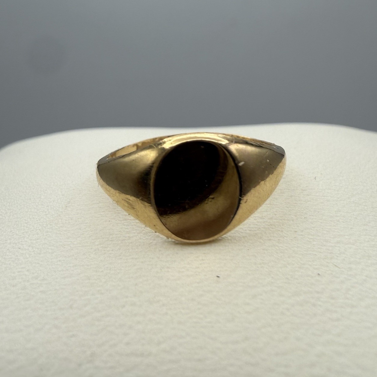 Vintage Uncas 10k GF Yellow Unisex Signet ring size 4