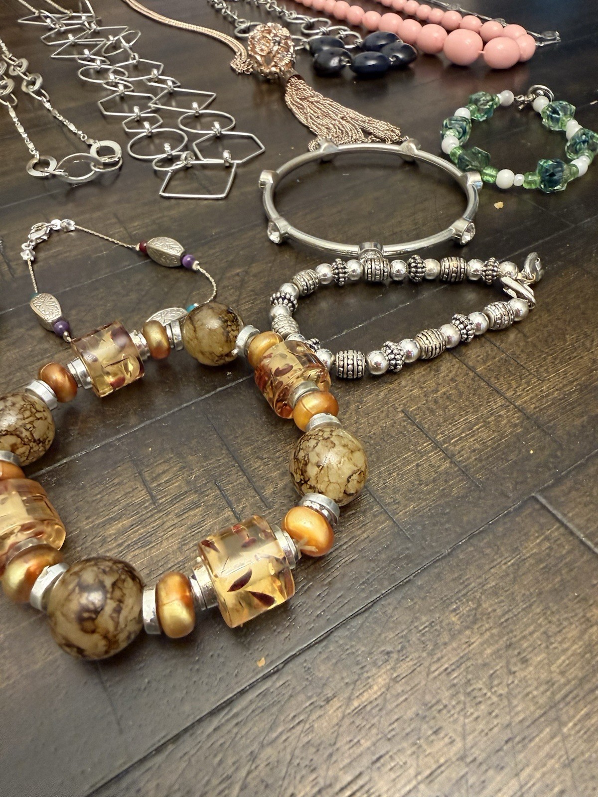 Vintage Jewelry Necklaces And Bracelets Lot Of 26 Assorted