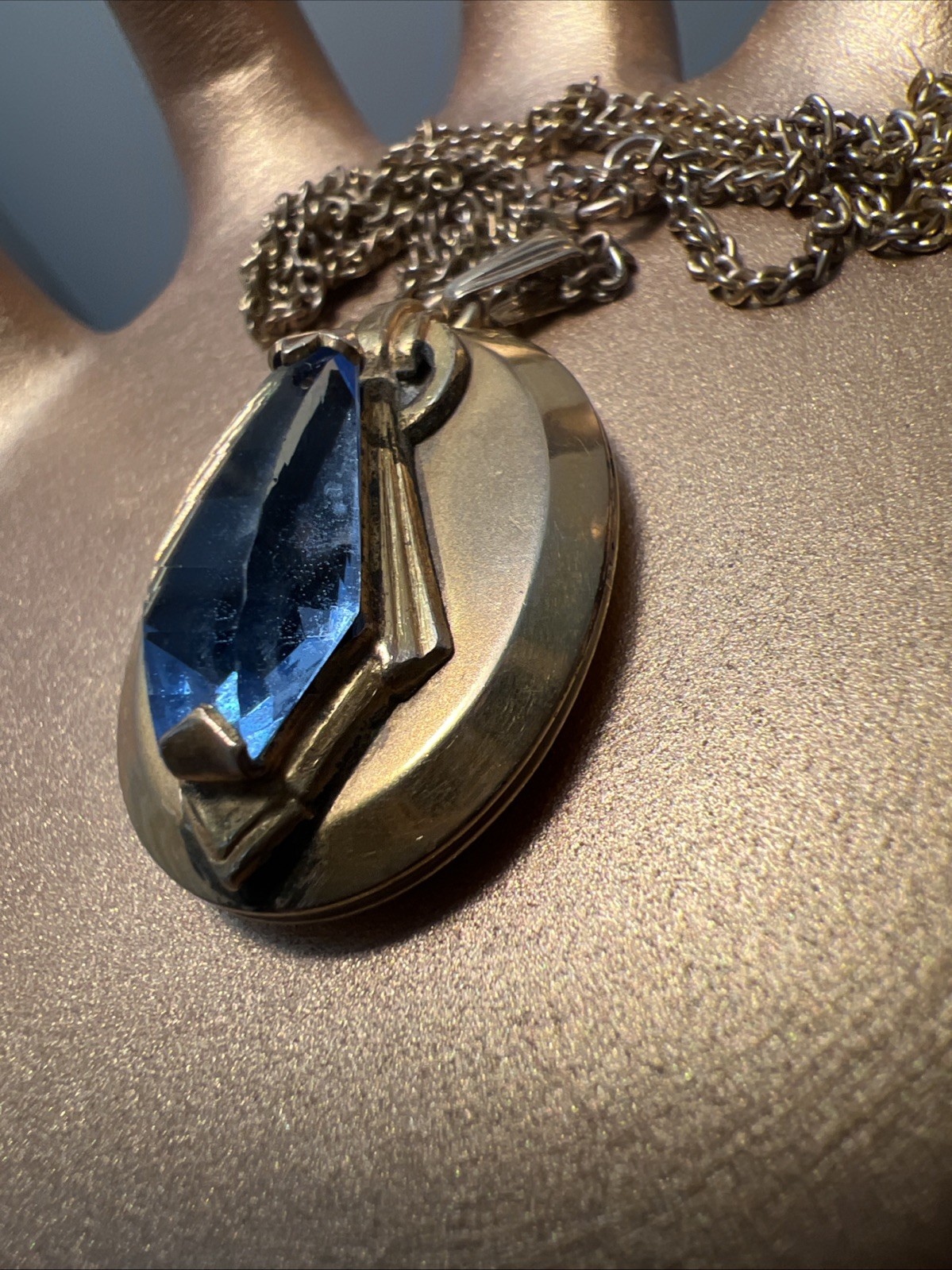 Antique Edwardian Gold Filled Or Gold Plated Fancy Faceted Stone Locket Necklace