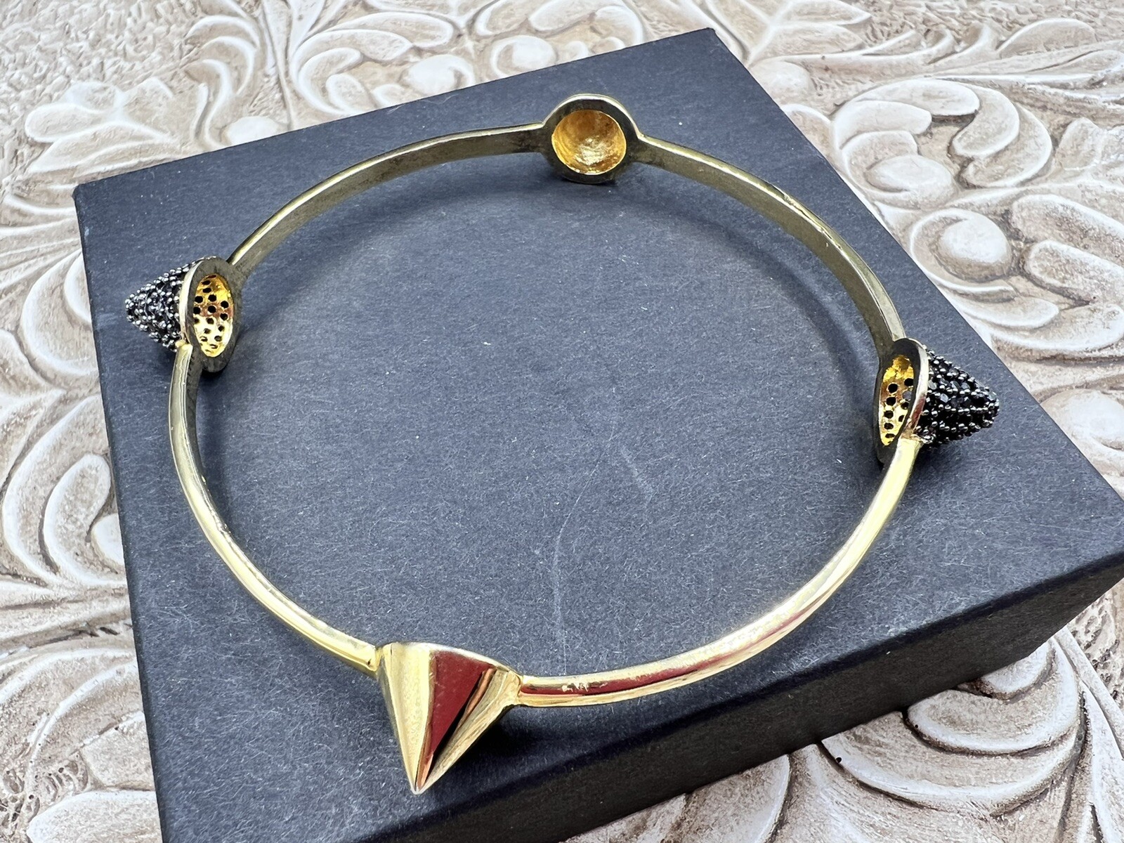 Noir DC comics Jewelry Pyramid Pave Crystal spike Bangle Bracelet silver tone