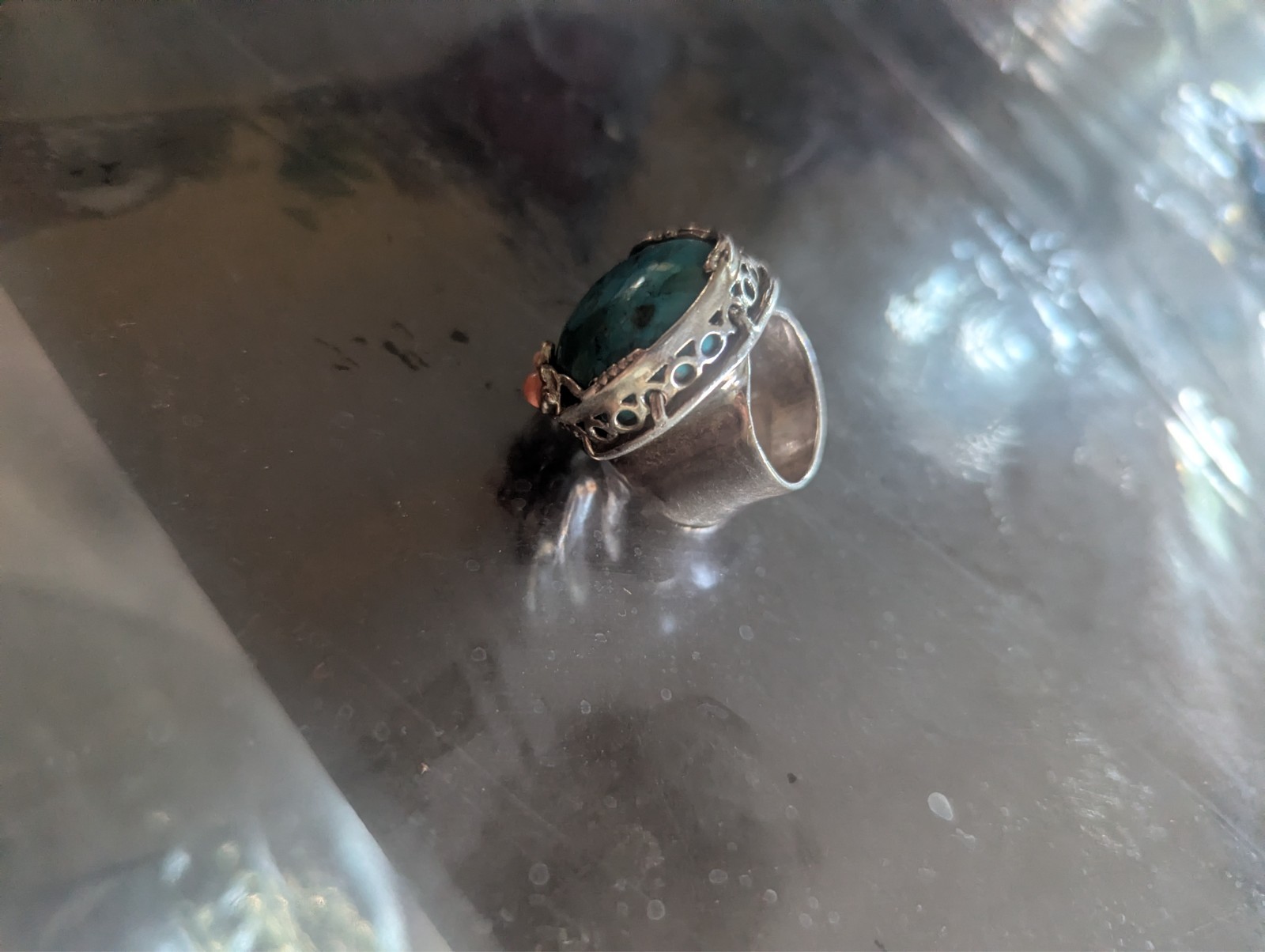 vintage sterling silver ring woth turquoise stone